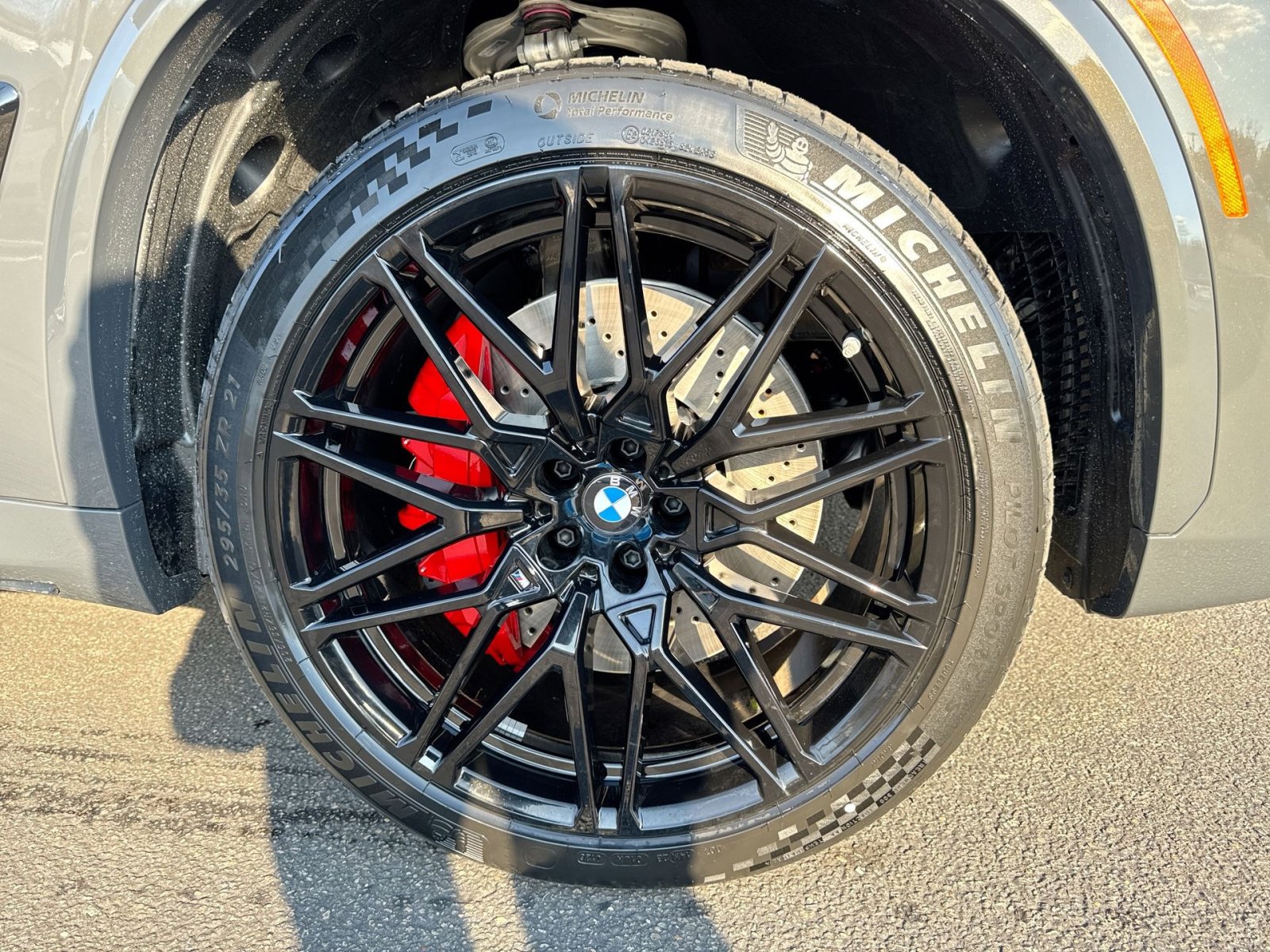 New 2026 BMW X5 M Competition w/ Executive Package image 2