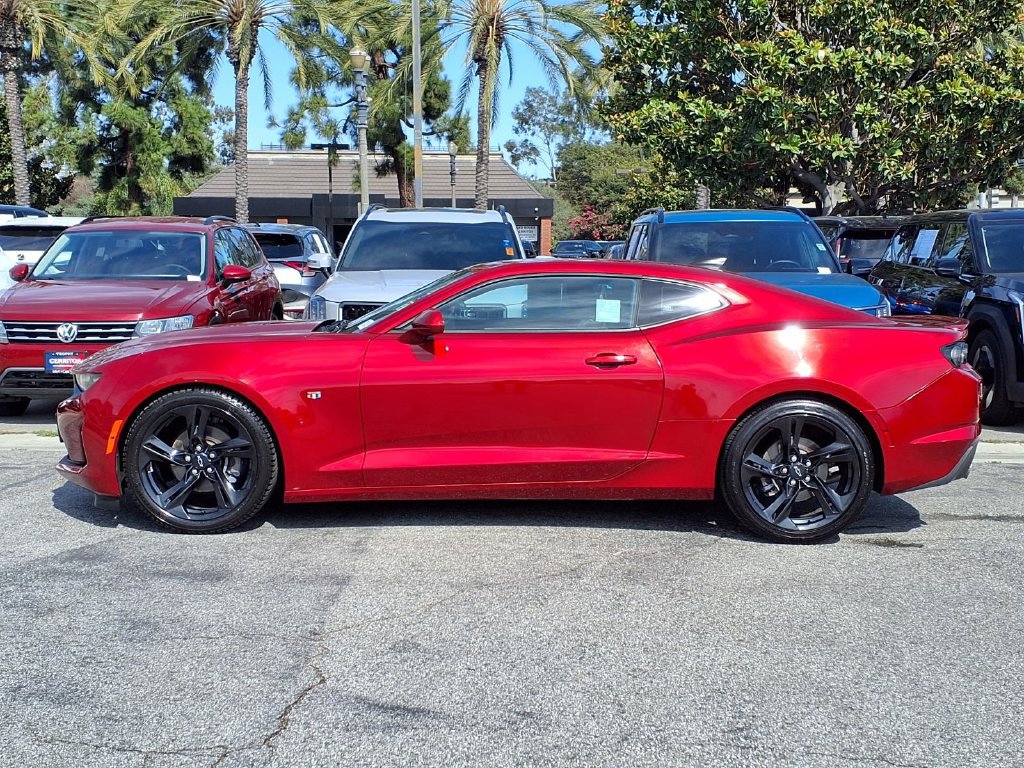 Used 2020 Chevrolet Camaro LT w/ Technology Package RWD image 3