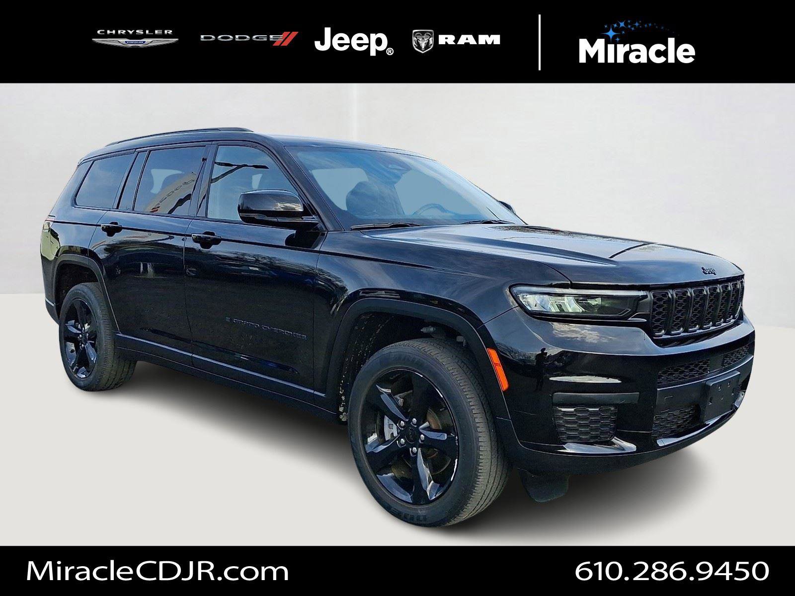 Used 2022 Jeep Grand Cherokee L Laredo image 1