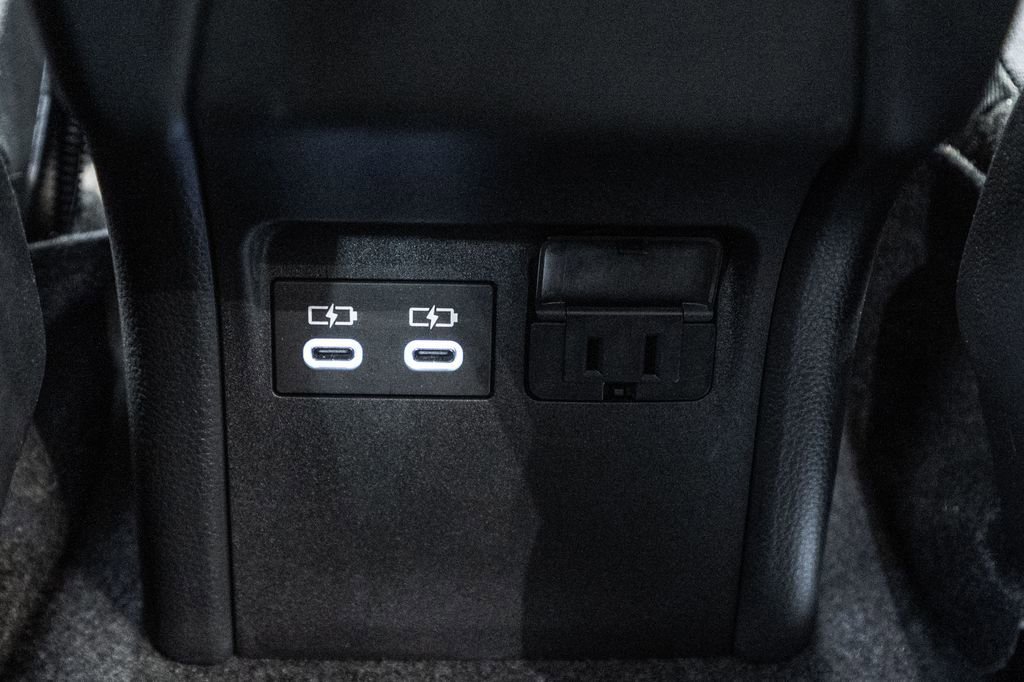 Certified 2024 Toyota Prius Prime SE image 28