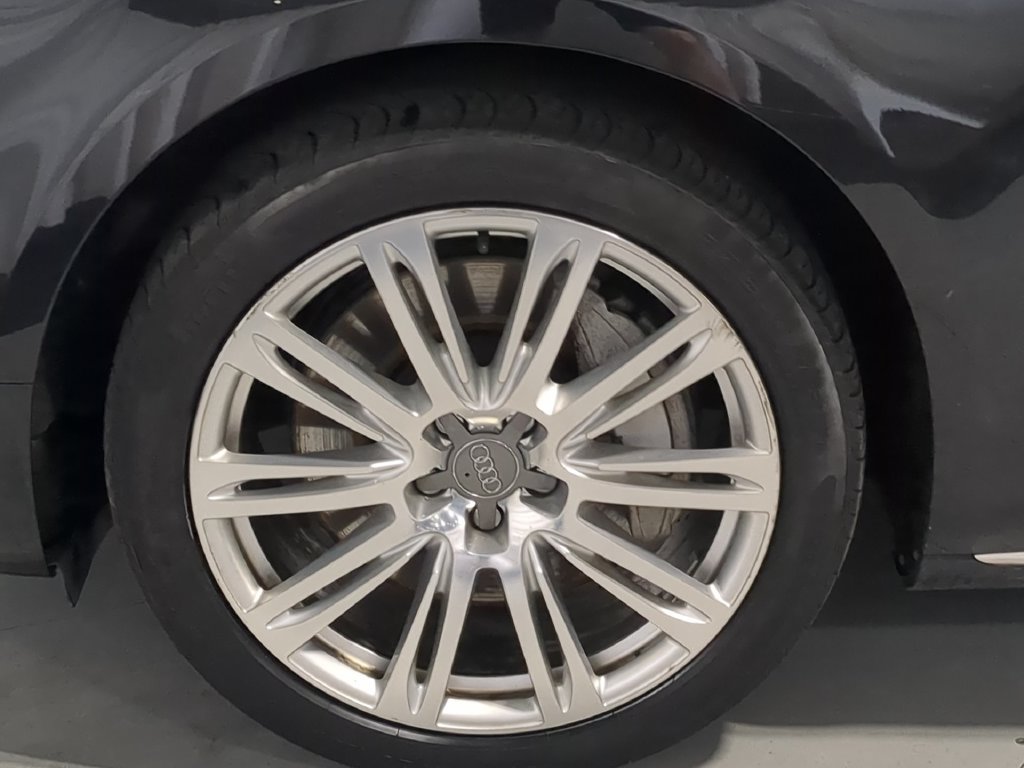 Used 2015 Audi A8 4.0T AWD/4WD image 16