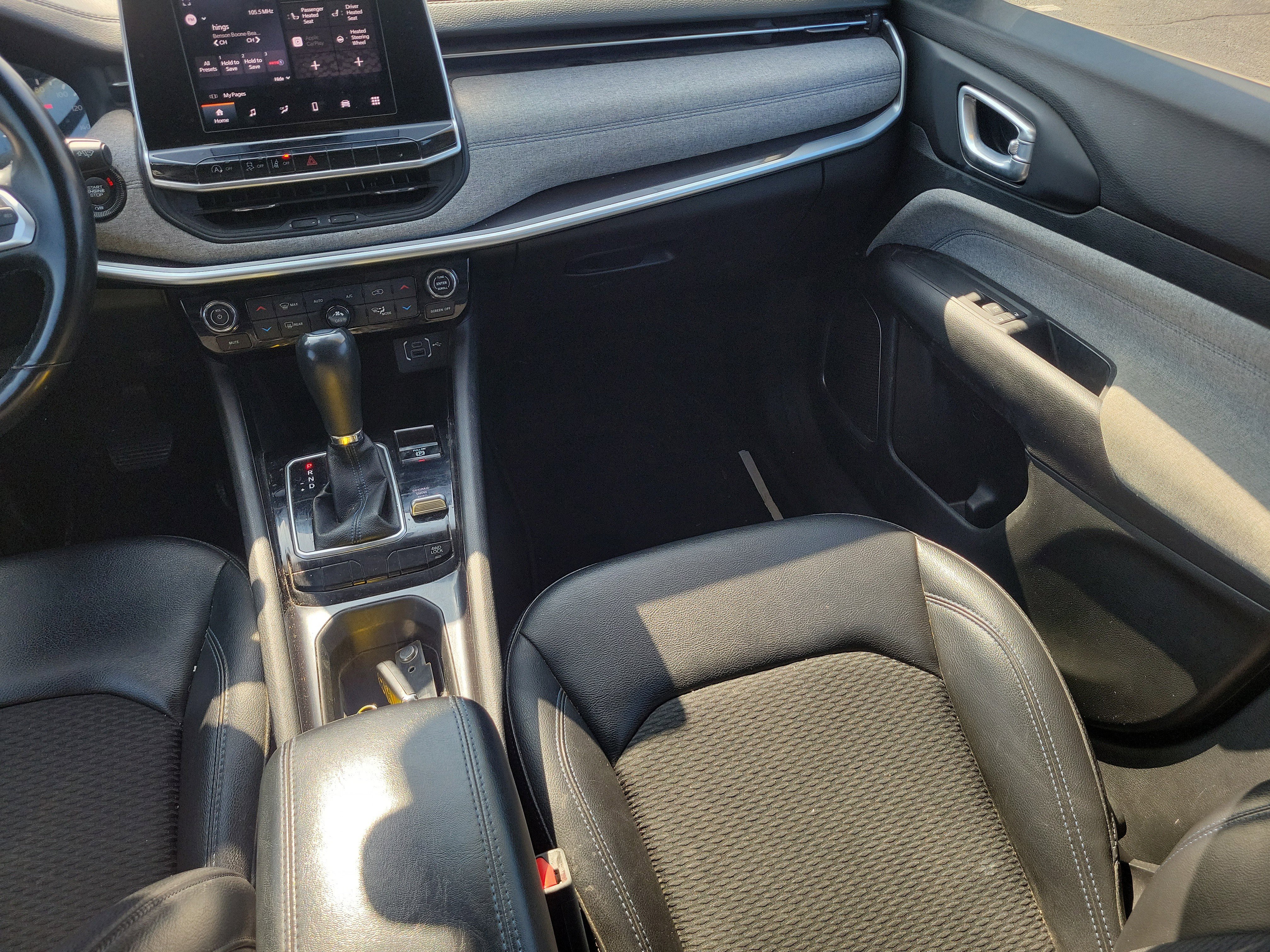 Used 2022 Jeep Compass Latitude w/ Convenience Group image 15