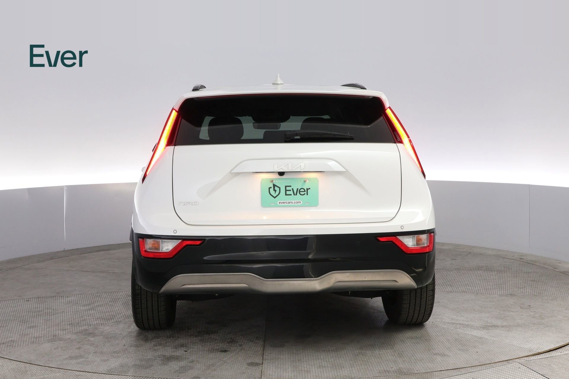 Used 2024 Kia Niro Wind w/ Wind Preserve Package image 15