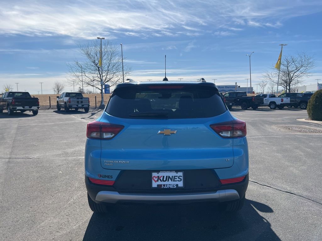 Used 2026 Chevrolet TrailBlazer LT w/ LT Cold Weather Package image 4