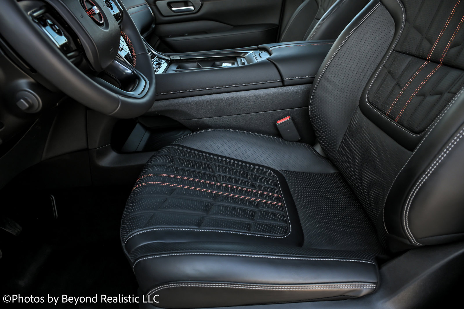 Used 2026 Nissan Armada PRO-4X image 24