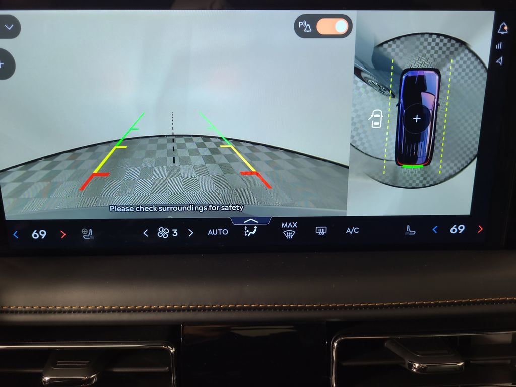 Used 2025 Lincoln Aviator Black Label image 10