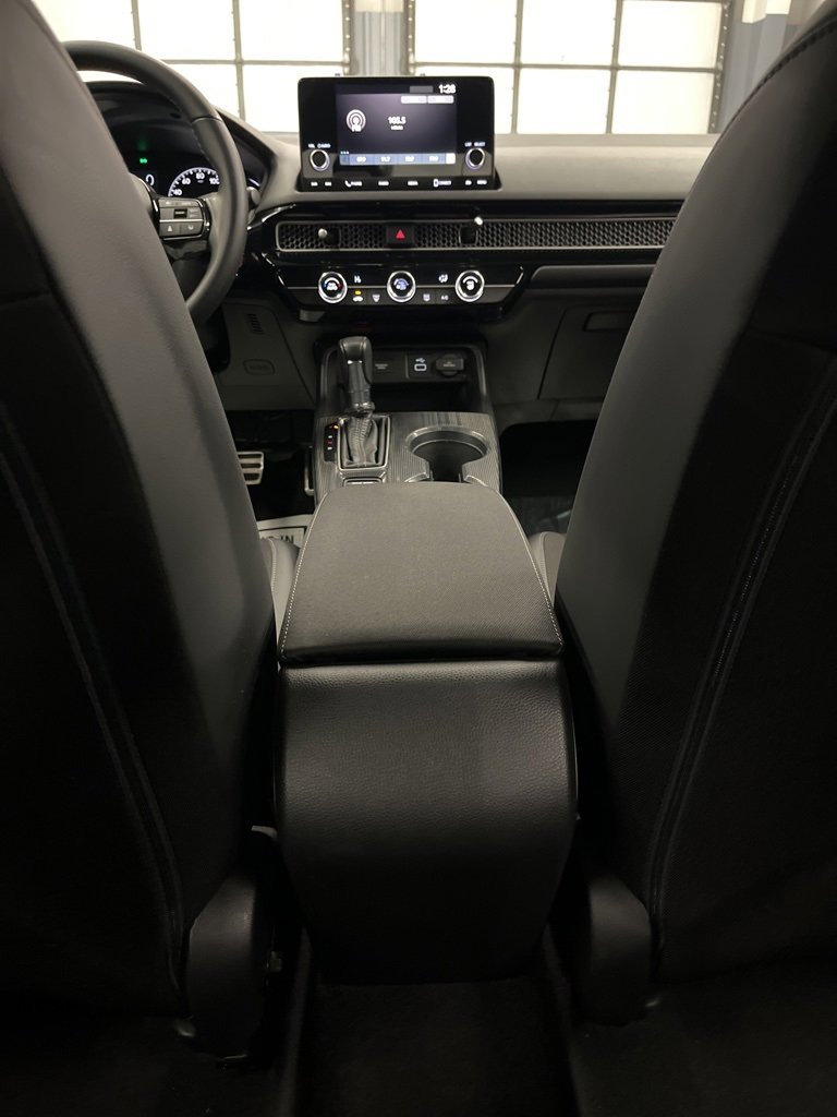 Used 2023 Honda Civic Sport image 26