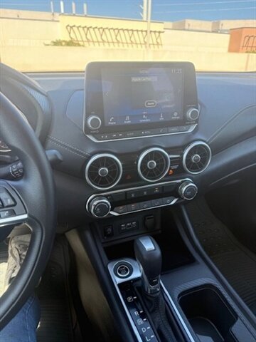 Used 2024 Nissan Sentra SV image 10