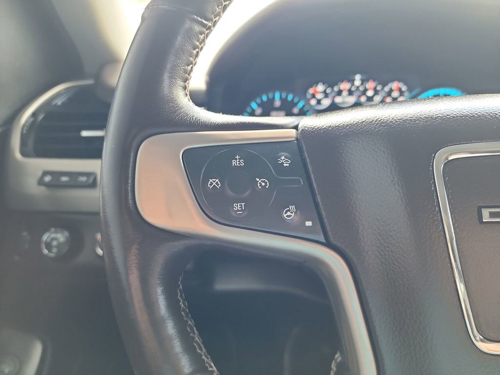 Used 2019 GMC Yukon Denali w/ Denali Ultimate Package AWD/4WD image 23