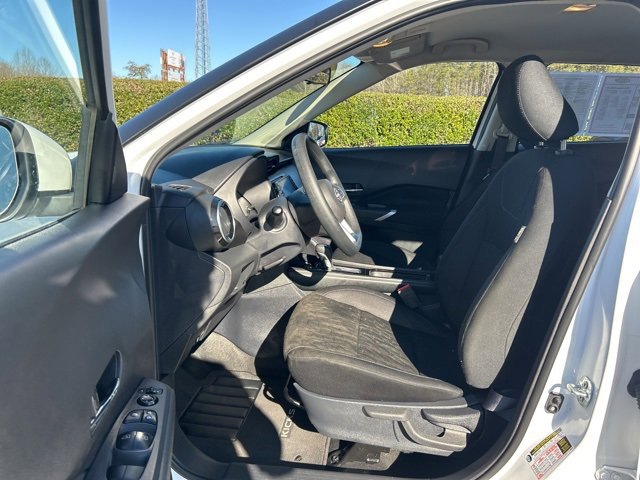 Used 2024 Nissan Kicks SV image 13