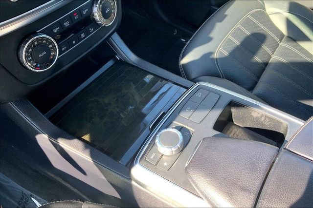 Certified 2016 Mercedes-Benz GL 320 BlueTEC 4MATIC image 13