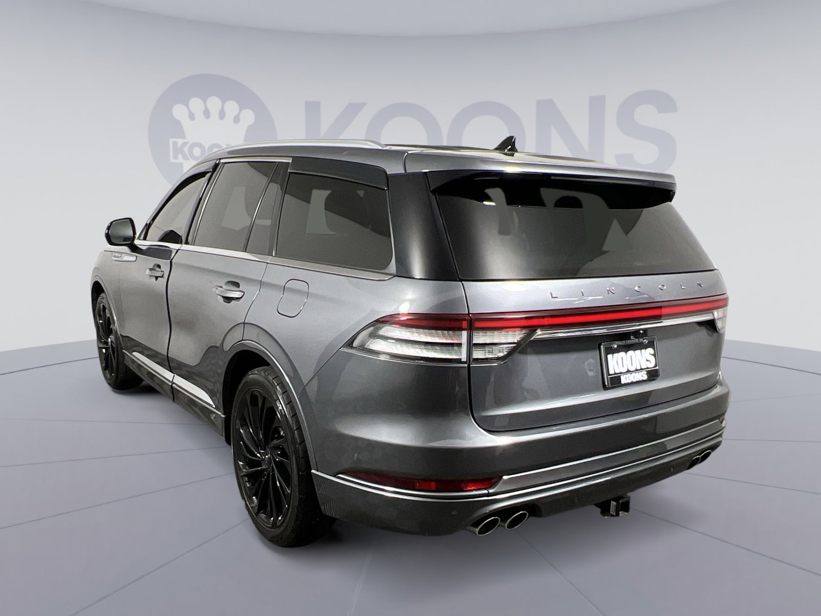Used 2021 Lincoln Aviator Reserve w/ Equipment Group 208A image 4
