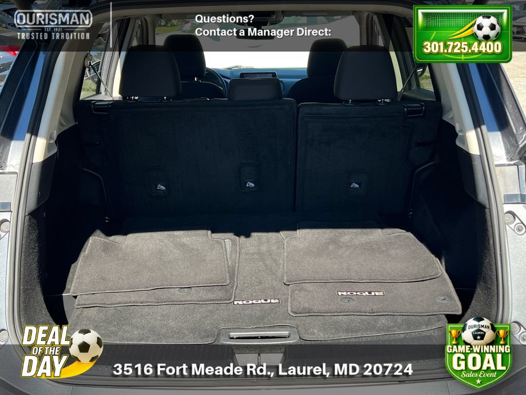 Used 2024 Nissan Rogue SV FWD image 19