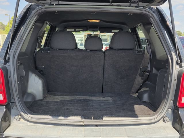Used 2010 Ford Escape XLT image 22