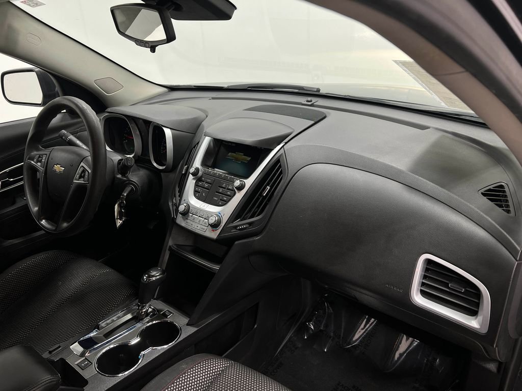 Used 2017 Chevrolet Equinox LS image 20