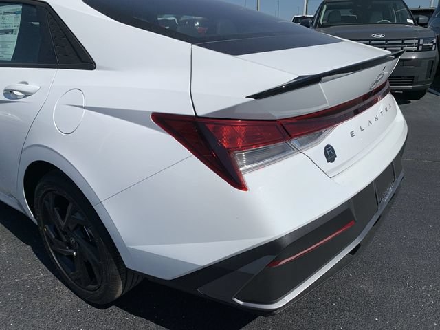 New 2026 Hyundai Elantra SEL Sport FWD image 38