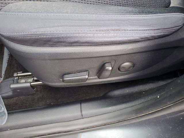 Used 2019 Hyundai Santa Fe SEL image 17