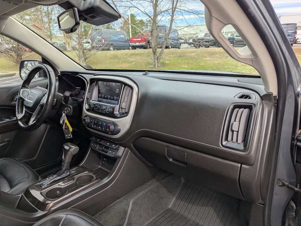 Used 2016 GMC Canyon SLT w/ Driver Alert Package image 18