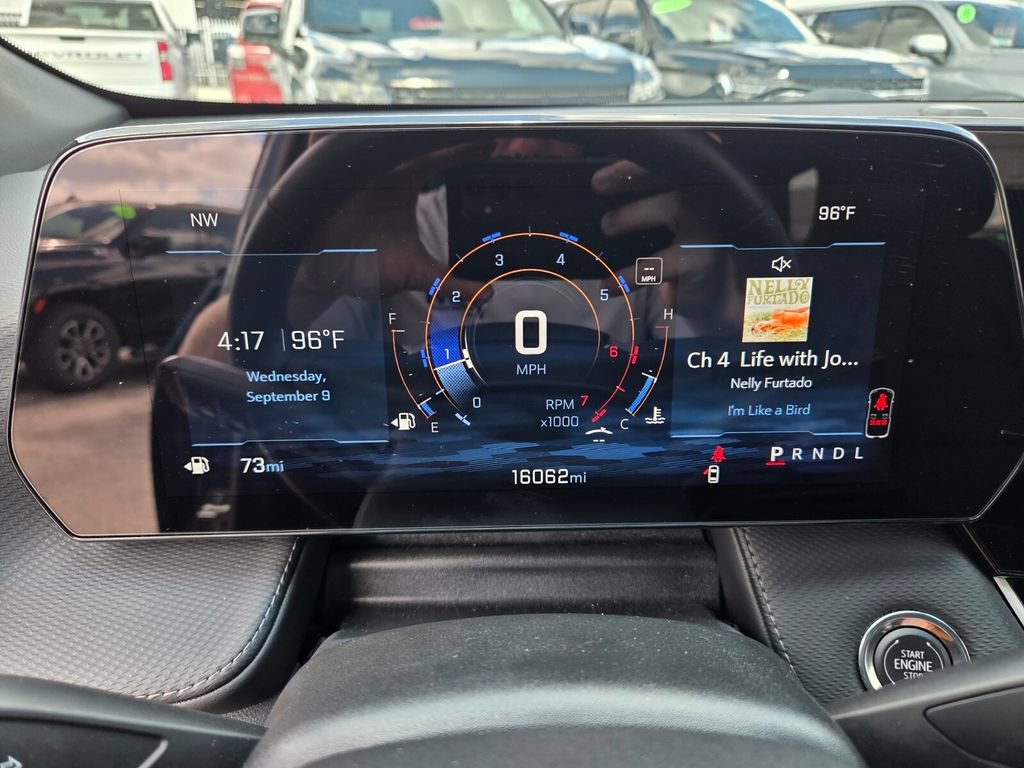 Used 2026 Chevrolet Equinox LT w/ Convenience Package II FWD image 32
