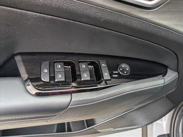 Used 2025 Kia Sportage X-Line w/ Premium Package image 12