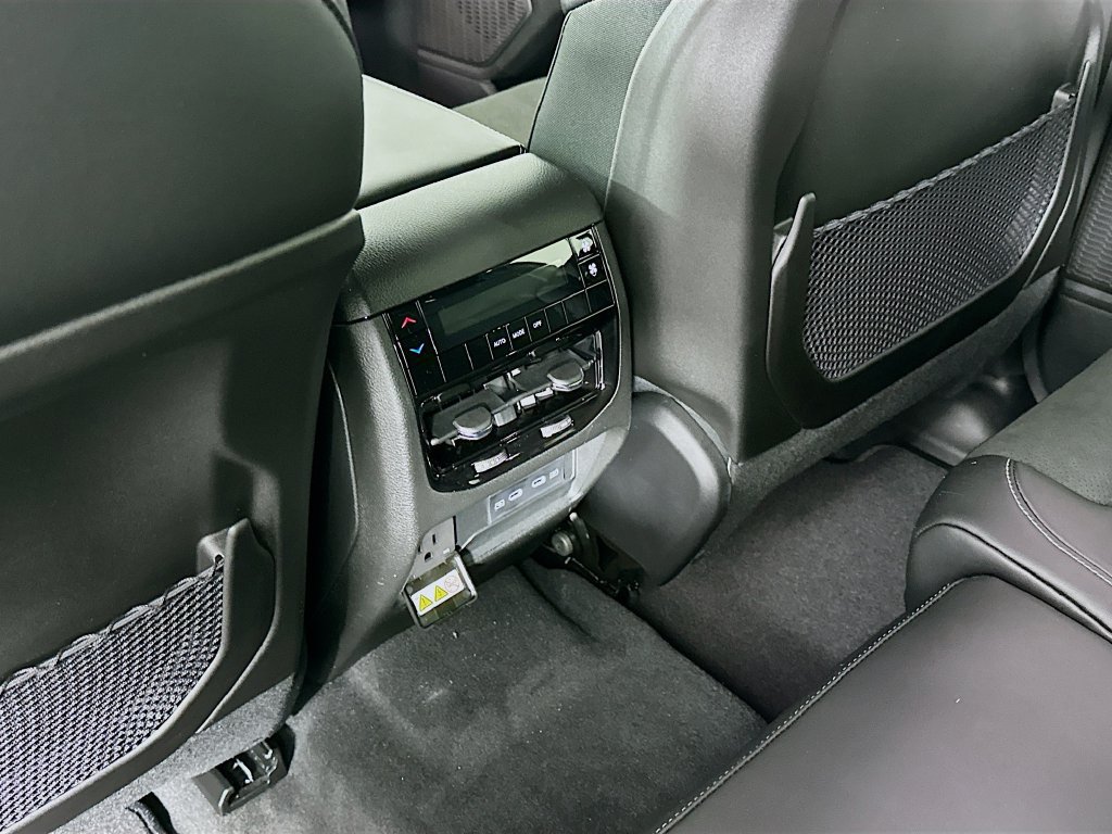 New 2026 Jeep Grand Cherokee L 4WD image 32