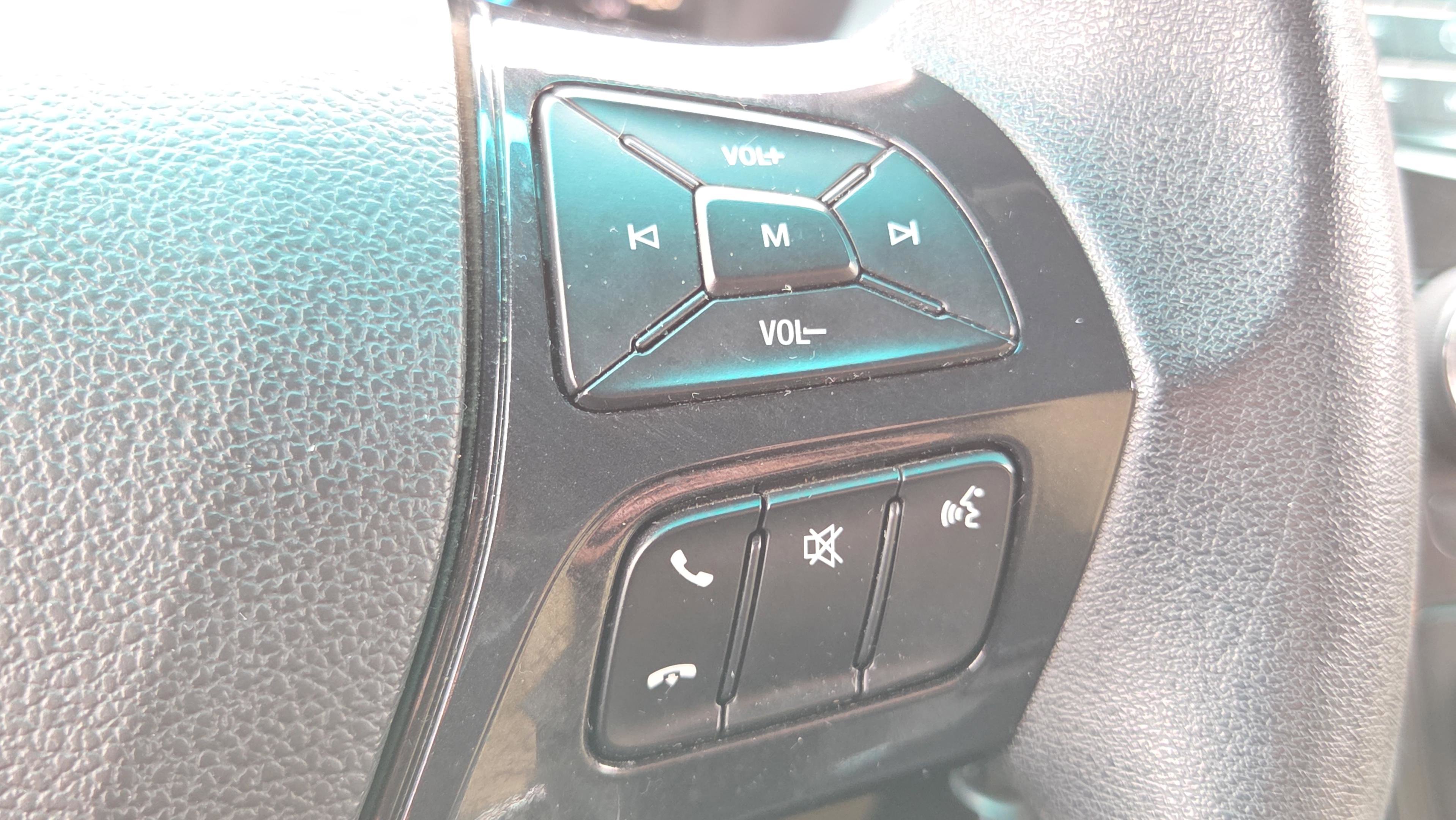 Used 2017 Ford Explorer FWD image 23