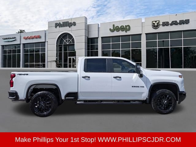 Used 2026 Chevrolet Silverado 2500 Custom w/ Custom Value Package AWD/4WD image 2
