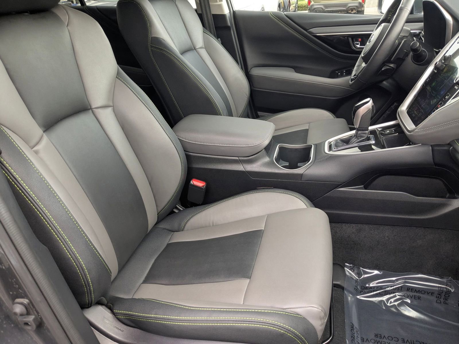 Used 2025 Subaru Outback Onyx Edition image 27