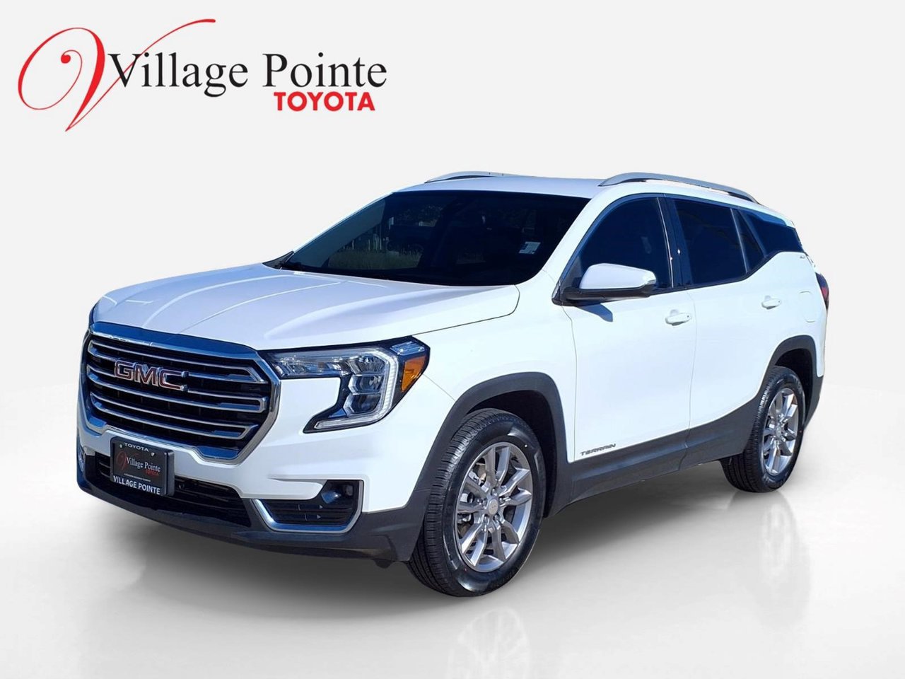 Used 2022 GMC Terrain SLT AWD/4WD image 1