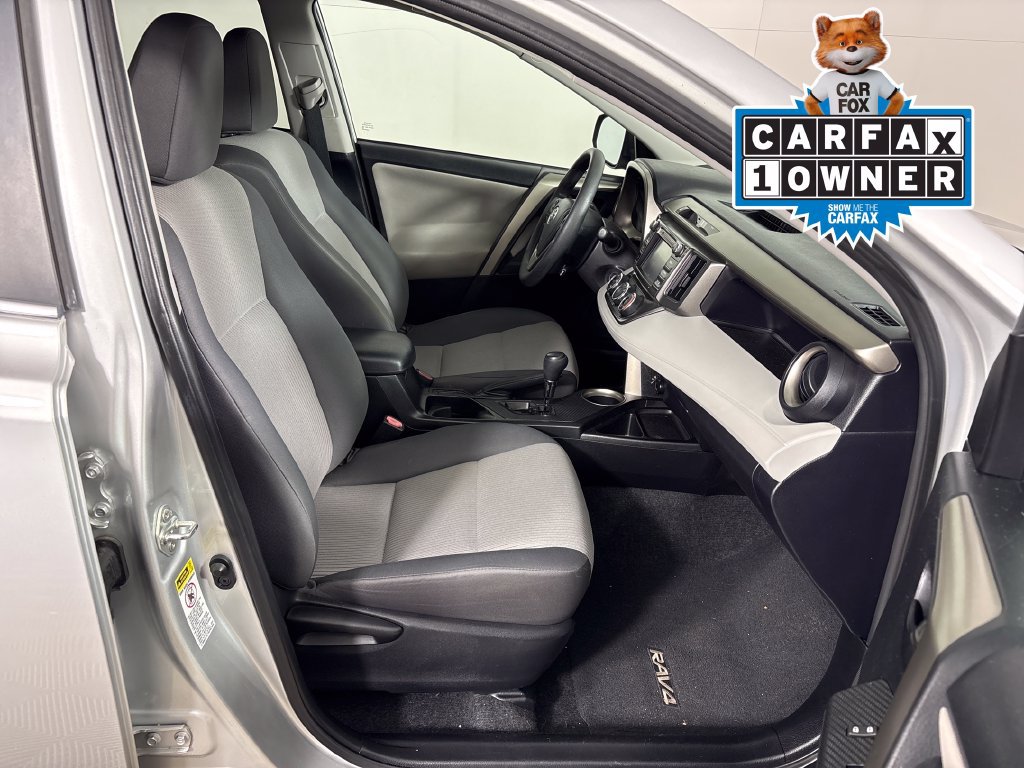 Used 2014 Toyota RAV4 LE AWD/4WD image 6