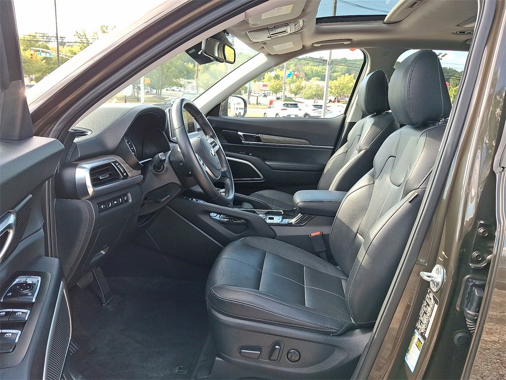 Certified 2021 Kia Telluride EX w/ EX Premium Package image 3