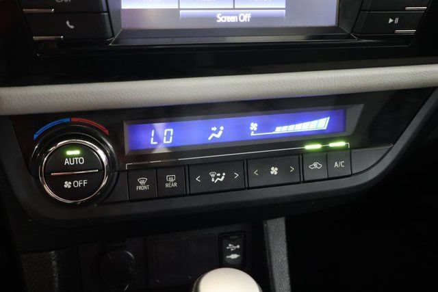 Used 2015 Toyota Corolla LE FWD image 20