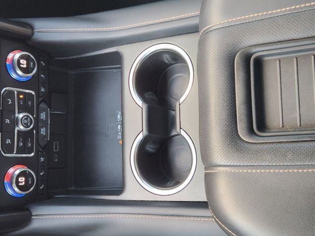 Used 2022 GMC Yukon AT4 image 29