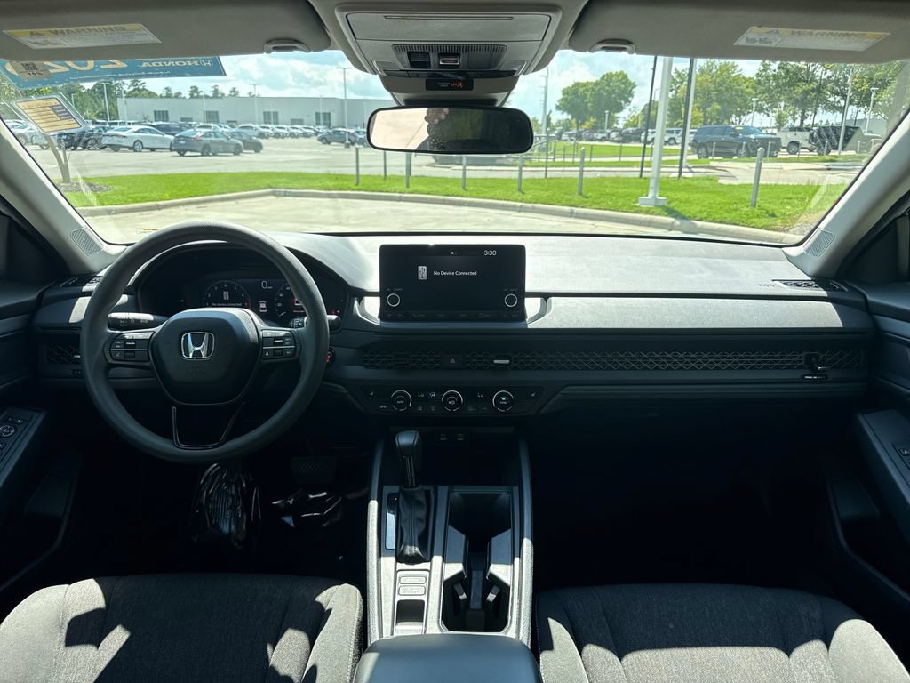 Certified 2025 Honda Accord SE image 17