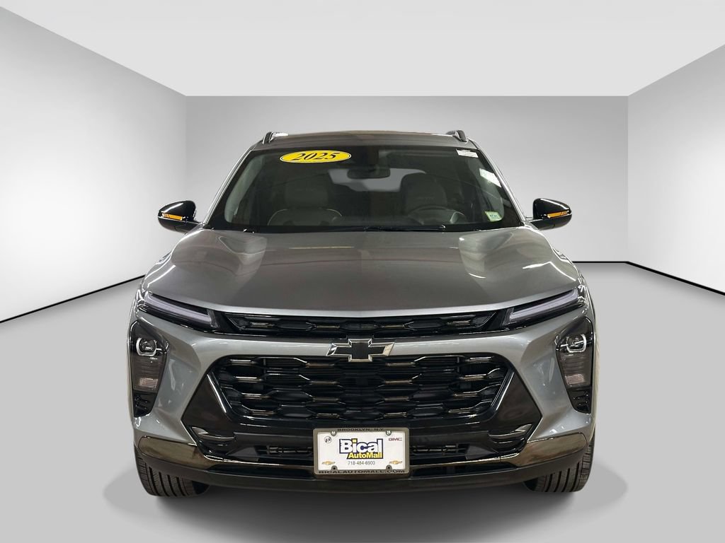 Used 2025 Chevrolet Trax ACTIV w/ Driver Confidence Package FWD image 8