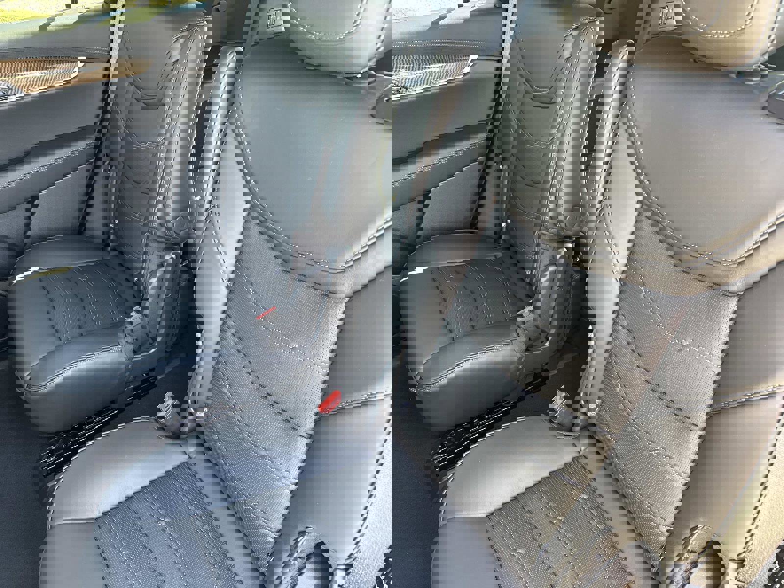 New 2025 Cadillac XT6 Premium Luxury w/ Platinum Package image 19