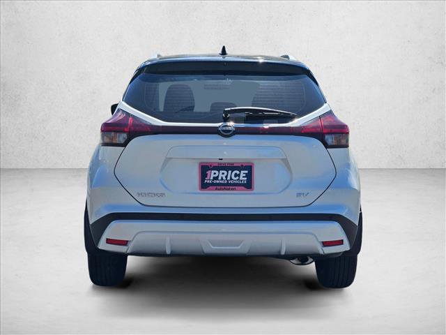 Used 2024 Nissan Kicks SV FWD image 9