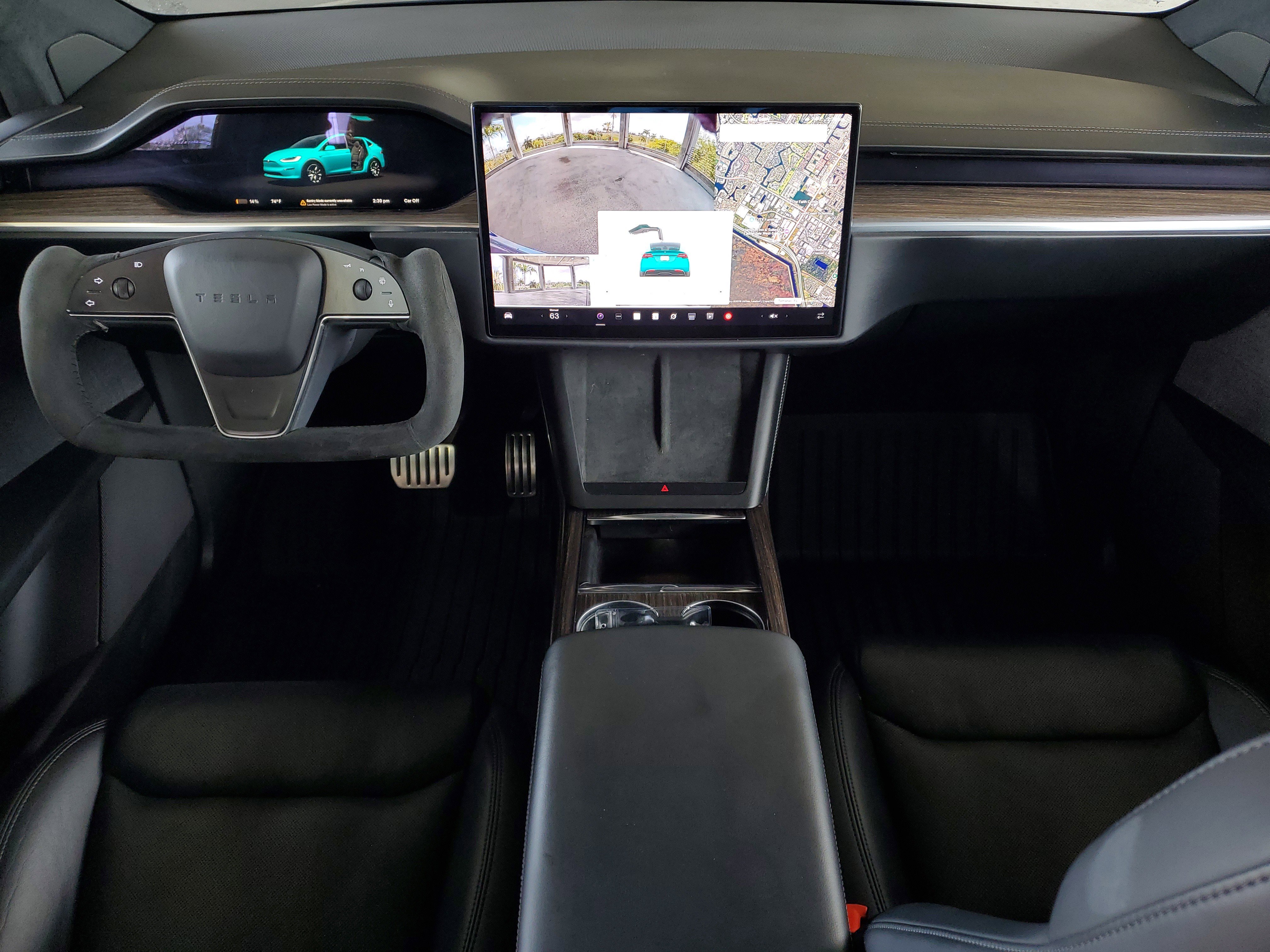 Used 2022 Tesla Model X image 10