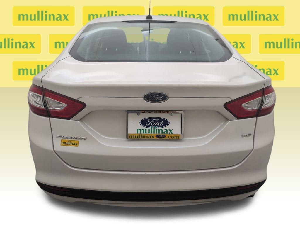 Used 2016 Ford Fusion SE image 30