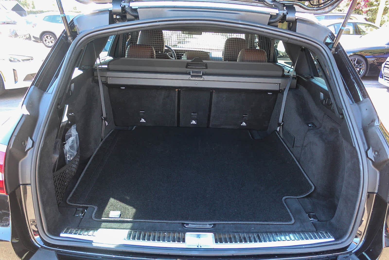 Used 2023 Mercedes-Benz E 450 4MATIC All-Terrain Wagon image 32