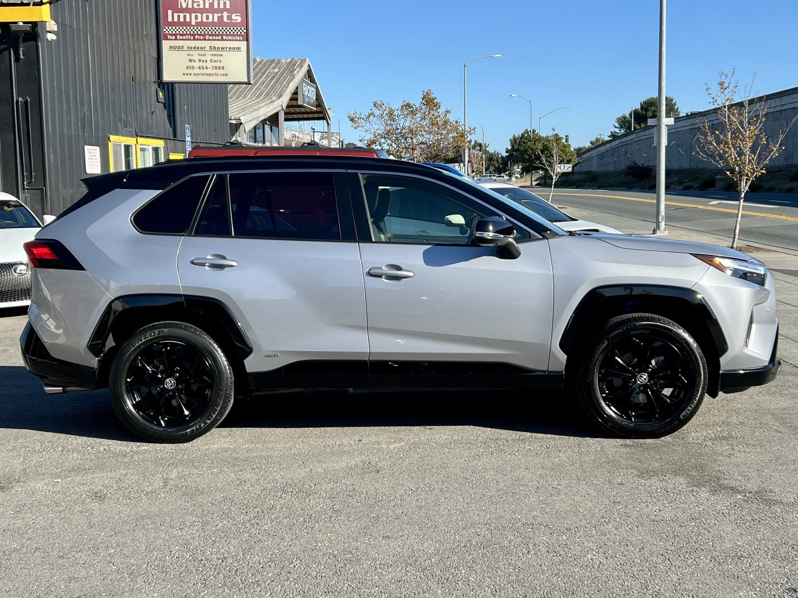 Used 2022 Toyota RAV4 XSE AWD/4WD image 5