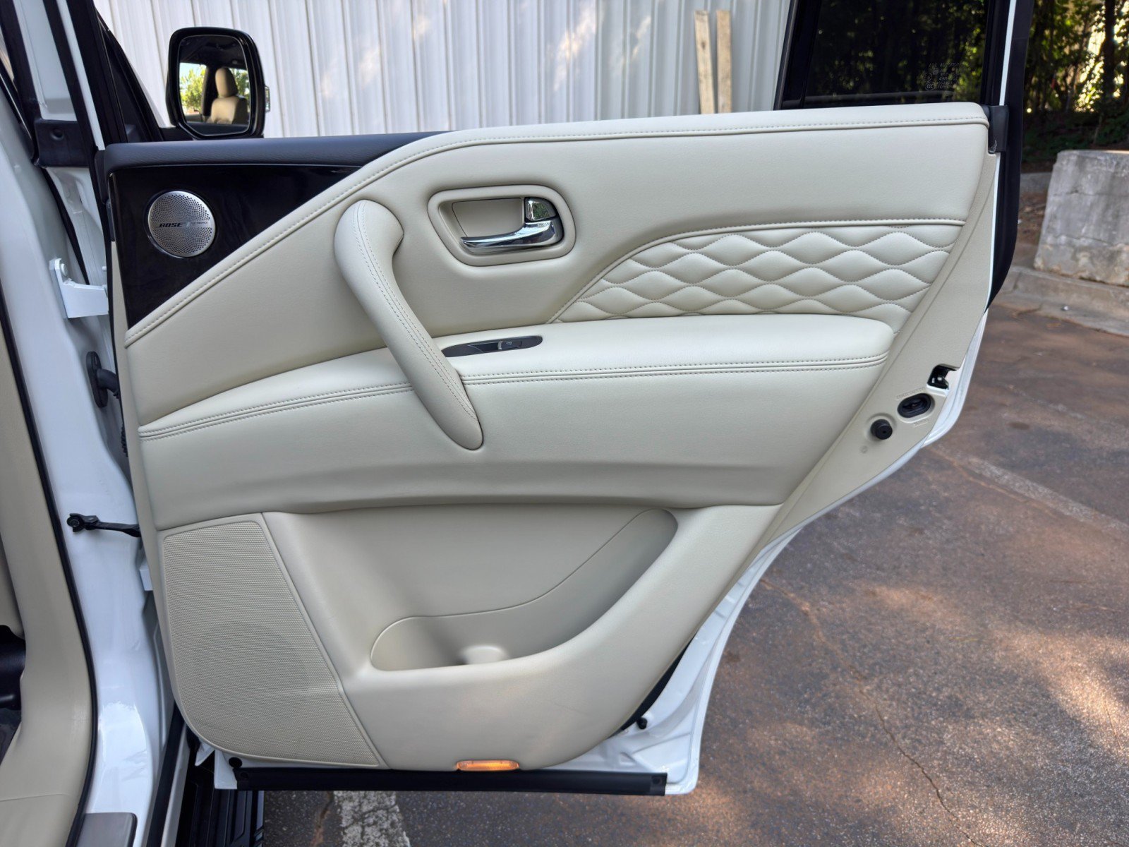 Used 2024 INFINITI QX80 Sensory w/ Cargo Package AWD/4WD image 48