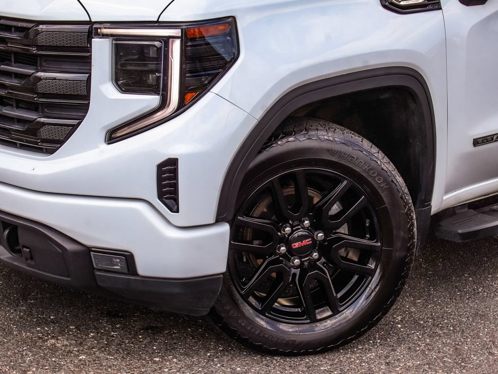 Used 2022 GMC Sierra 1500 Elevation w/ X31 Off-Road Package AWD/4WD image 44