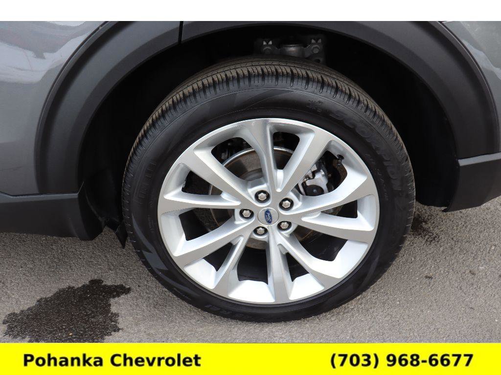 Used 2023 Ford Explorer Platinum w/ Technology Package image 29