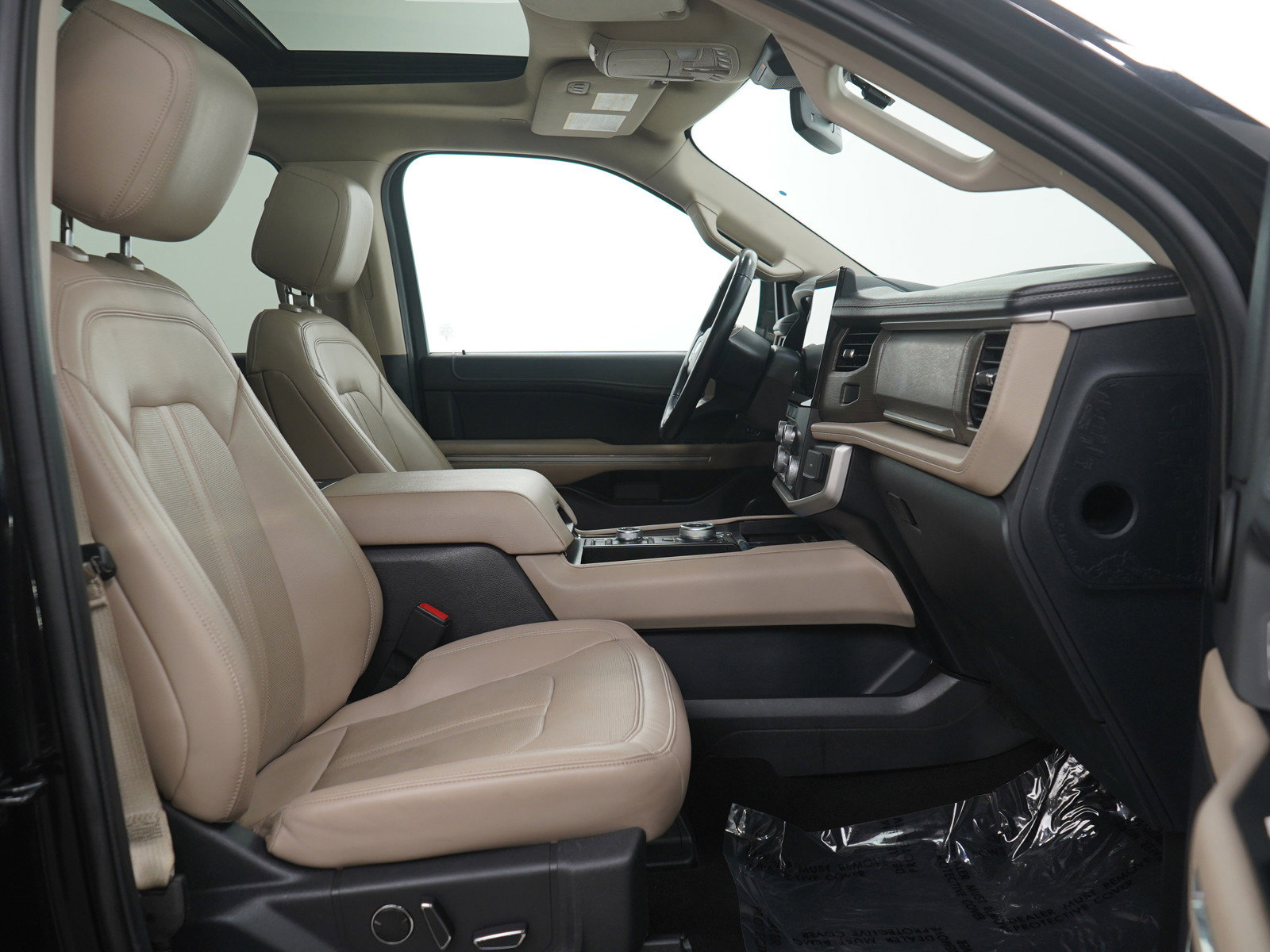 Used 2023 Ford Expedition Max Limited image 13