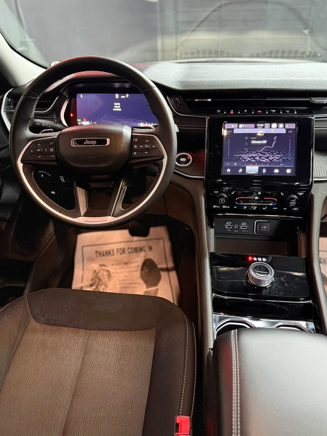 Used 2023 Jeep Grand Cherokee L Laredo w/ Luxury Tech Group I RWD image 12