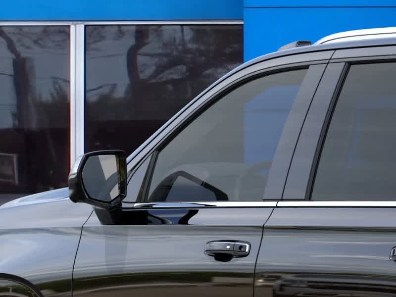 New 2026 Chevrolet Suburban Premier AWD/4WD image 12
