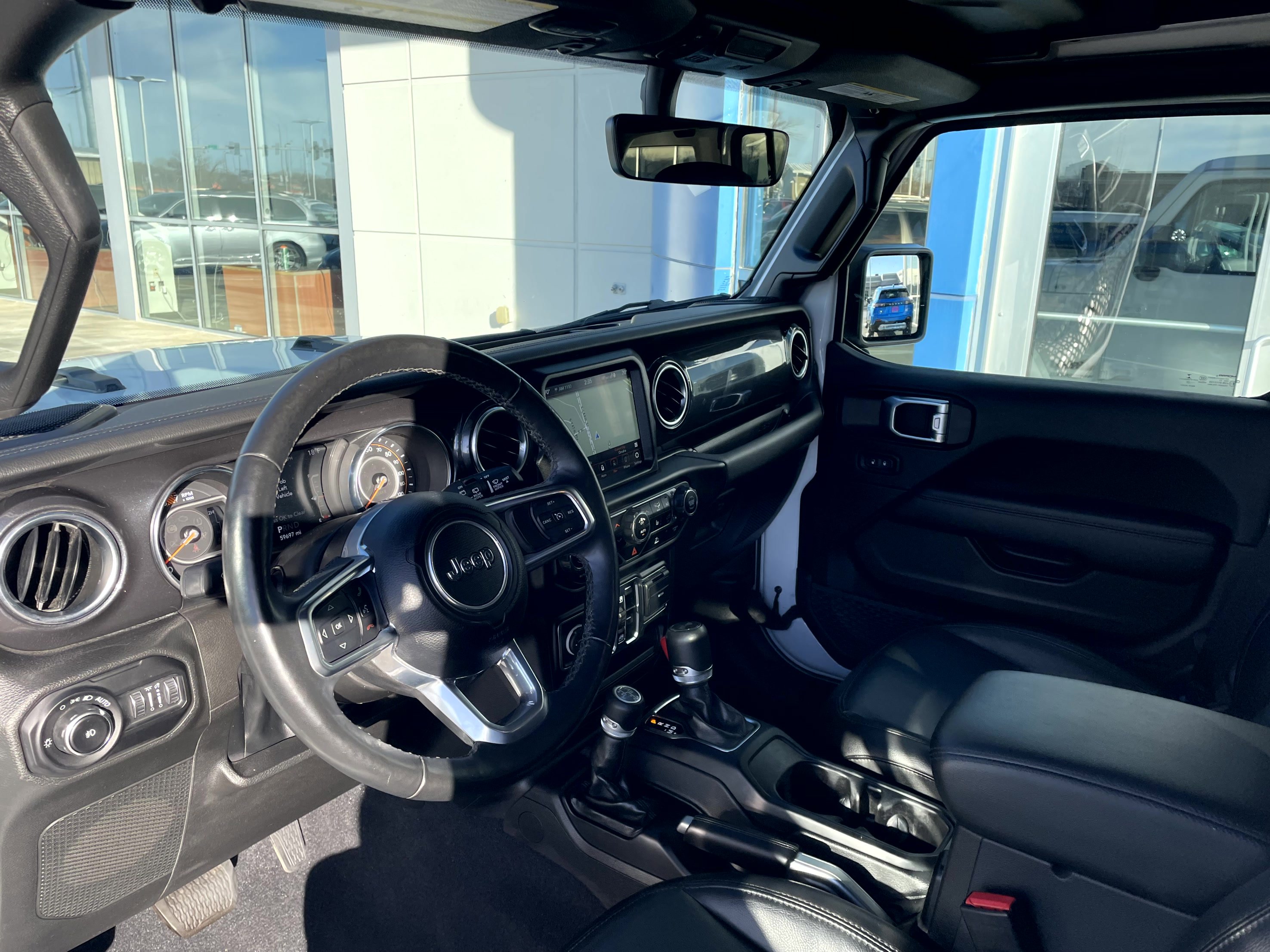 Used 2022 Jeep Wrangler Unlimited Sahara image 11