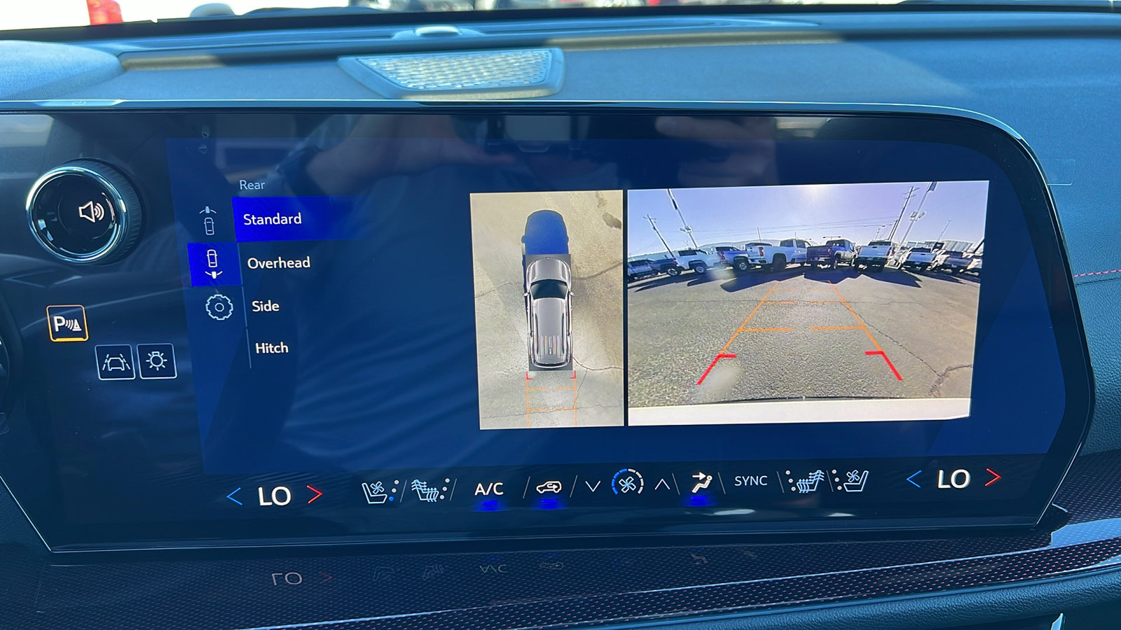 New 2026 Chevrolet Traverse RS w/ LPO, Floor Liner Package image 26