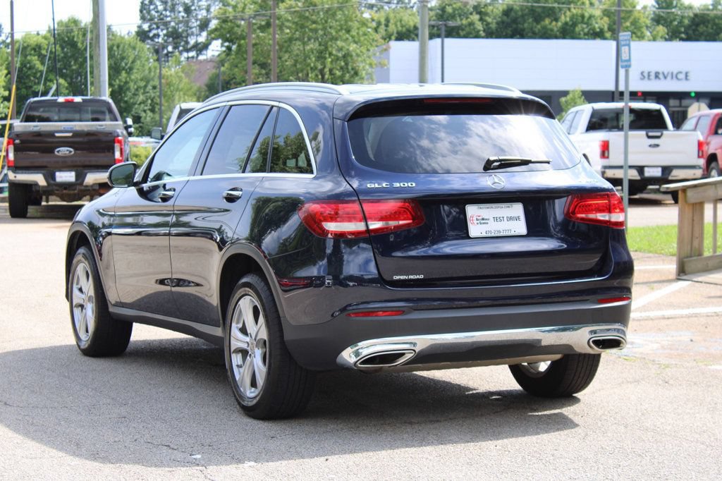 Used 2018 Mercedes-Benz GLC 300 4MATIC image 6